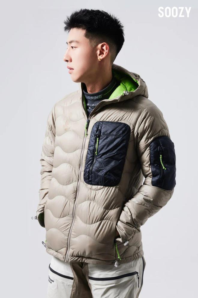 牌！6款男士单板滑雪服推荐尊龙人生就是博滑大雪穿大(图10)