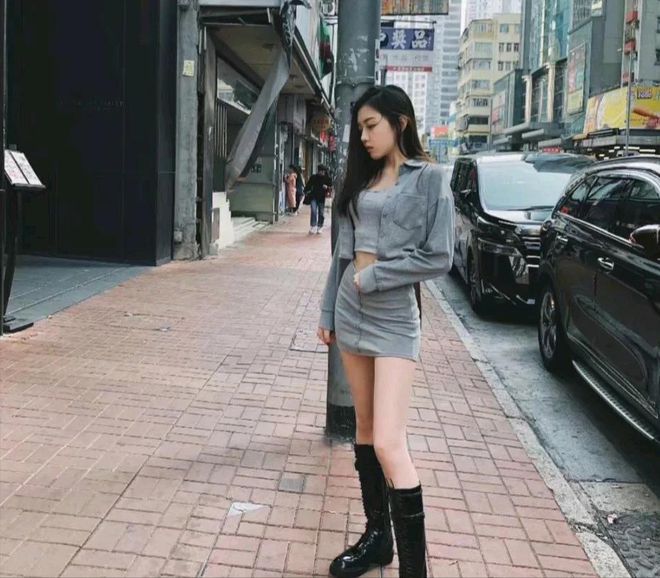 任有“夫妻相”赵心童的快乐你不懂尊龙AG人生就是博前女友大长腿现(图5)