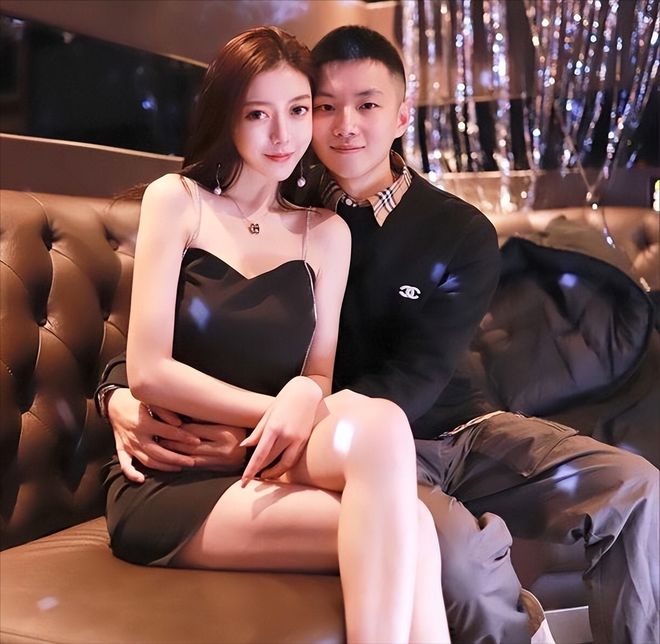 任有“夫妻相”赵心童的快乐你不懂尊龙AG人生就是博前女友大长腿现(图10)